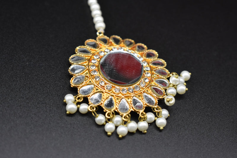 Shesha kundan Bindiya with pearls - Bindiya by GTA Desi Store