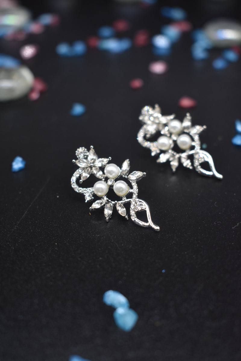 Elegant White Crystal and Pearl Earring - Earrings by GTA Desi Store